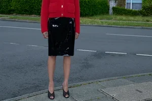 It’s all about a pop of red