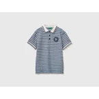 Gestreiftes Poloshirt mit Aufnäher